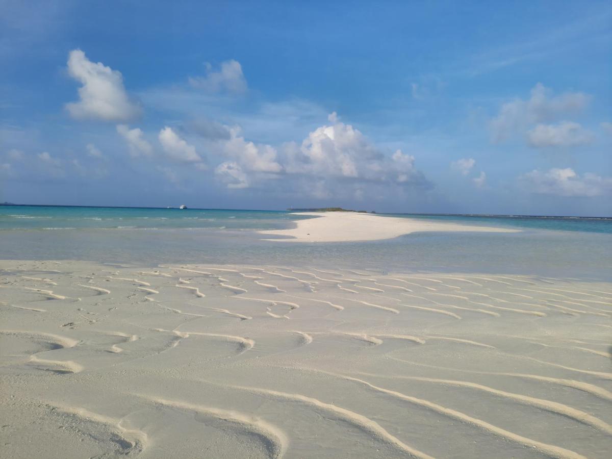 Royal Beach Dhigurah Dhigurah  Luaran gambar